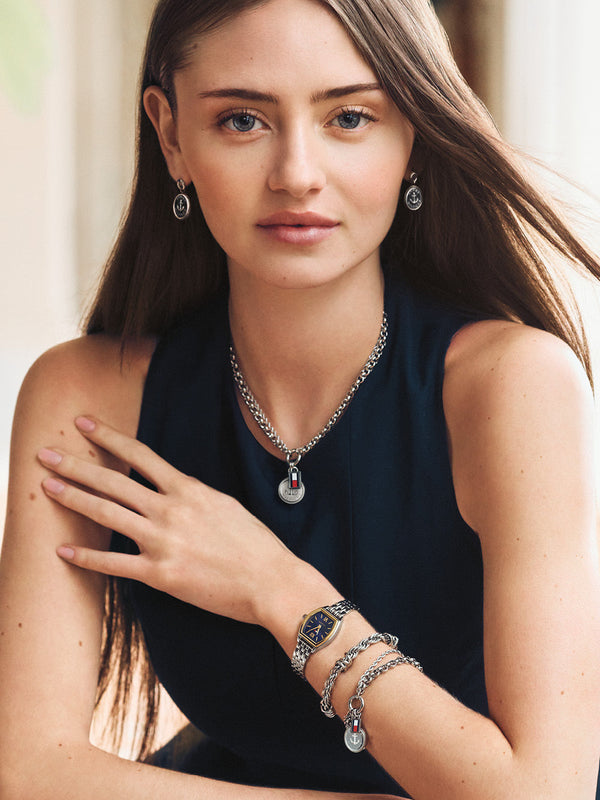 Style items Tommy Hilfiger