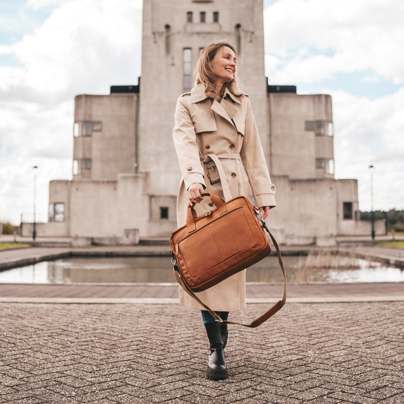 The Chesterfield Brand Calvi  Sac Ordinateur Cognac C40.103331-zoom-