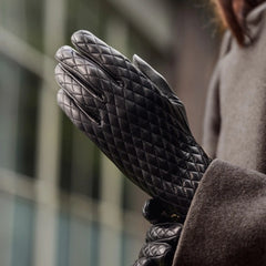 Isabel Bernard Honoré Rosette black goatskin leather gloves IB67002-301-6.5