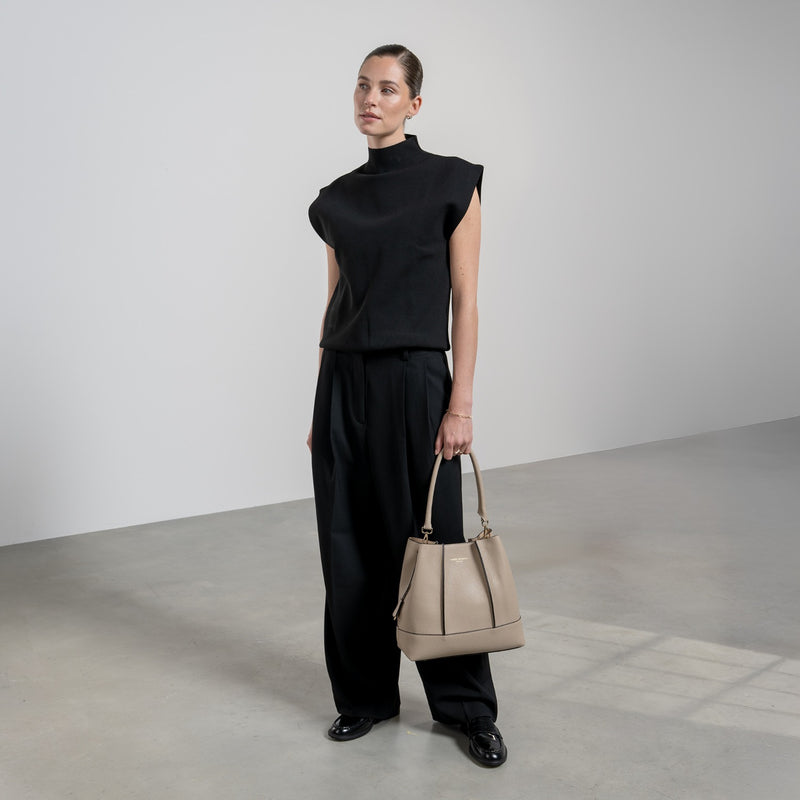 Isabel Bernard Femme Forte Sac à Bandoulière Taupe IB25074-078-zoom-