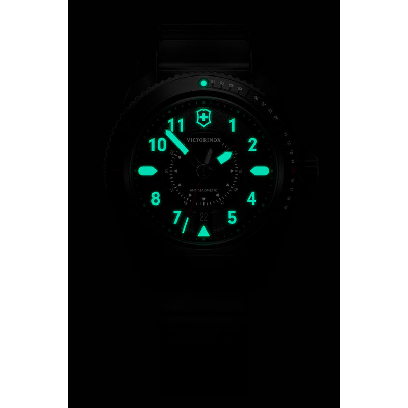 Victorinox Hommes Montre Noir 241982-zoom-