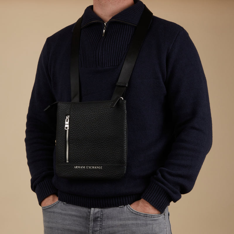 952652-CC828-00020-zoom-