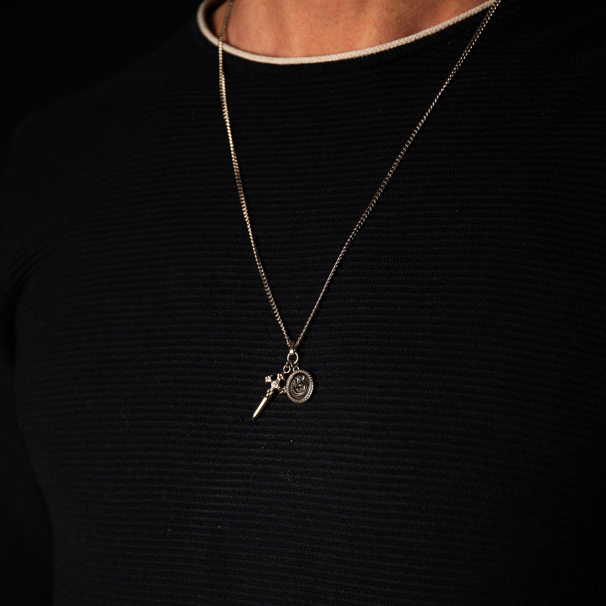 GUESS Silver Necklace JUMN04023JWSTBKT-U