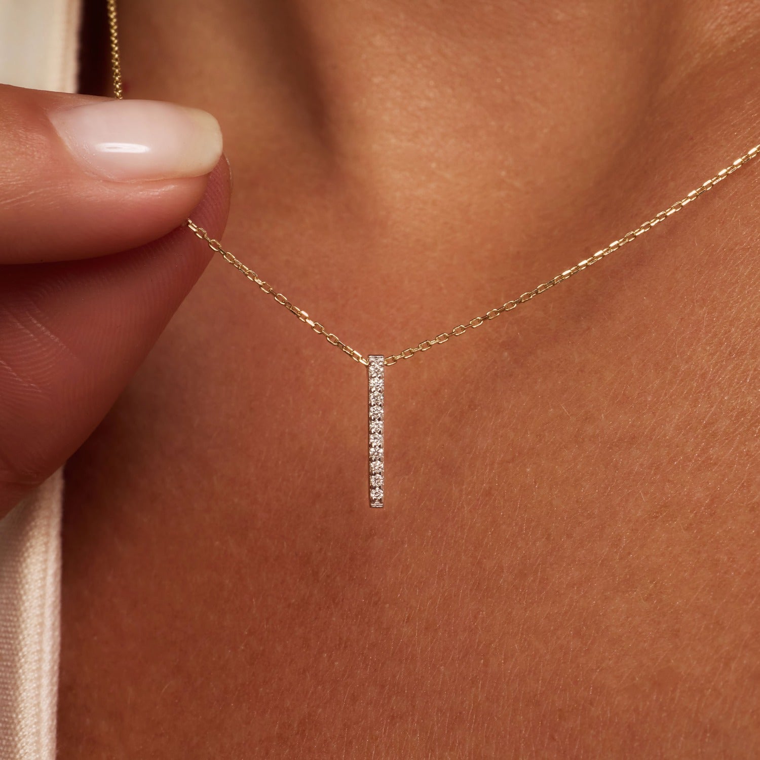 Isabel Bernard De la Paix Flavie 14 Karat gold necklace with diamond 0.06 carat IBD350032