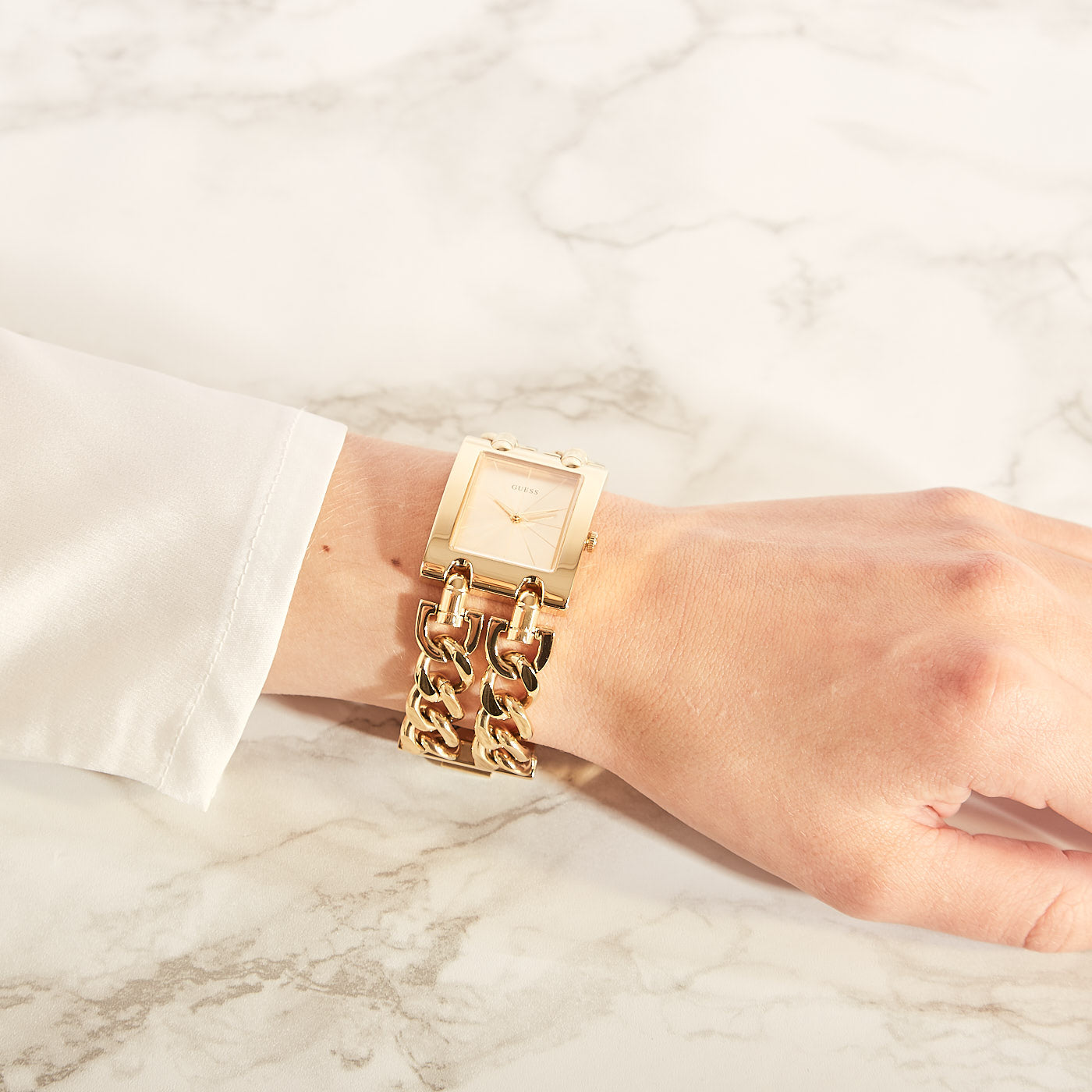 GUESS Gold Watch W1117L2