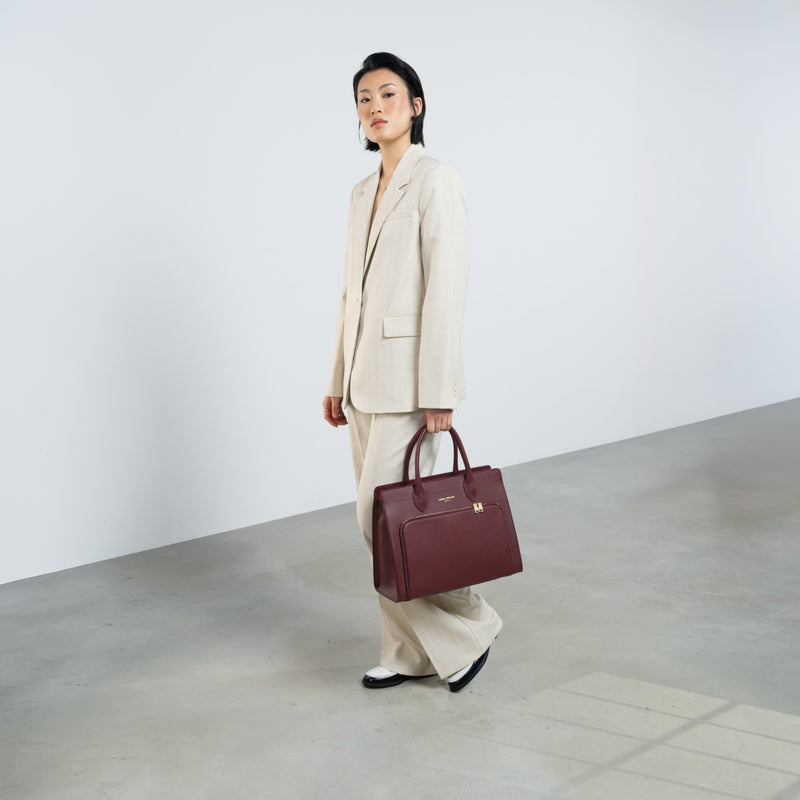 Isabel Bernard Honoré Nadine rouge bordeaux sac à main en cuir de veau avec compartiment pour ordinateur portable 13 pouces IB25110-052-13-zoom-