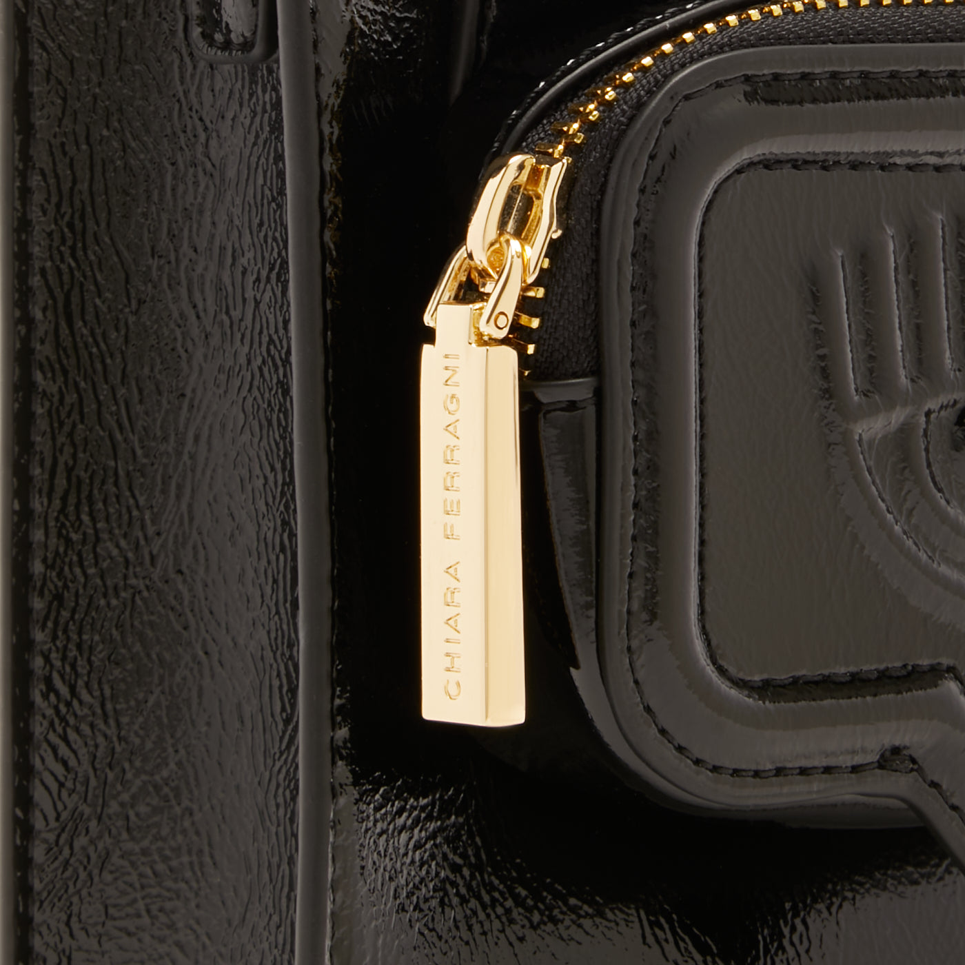 Chiara Ferragni Eyelike Black Crossbody Bag 75SB4BF2-ZS954-899