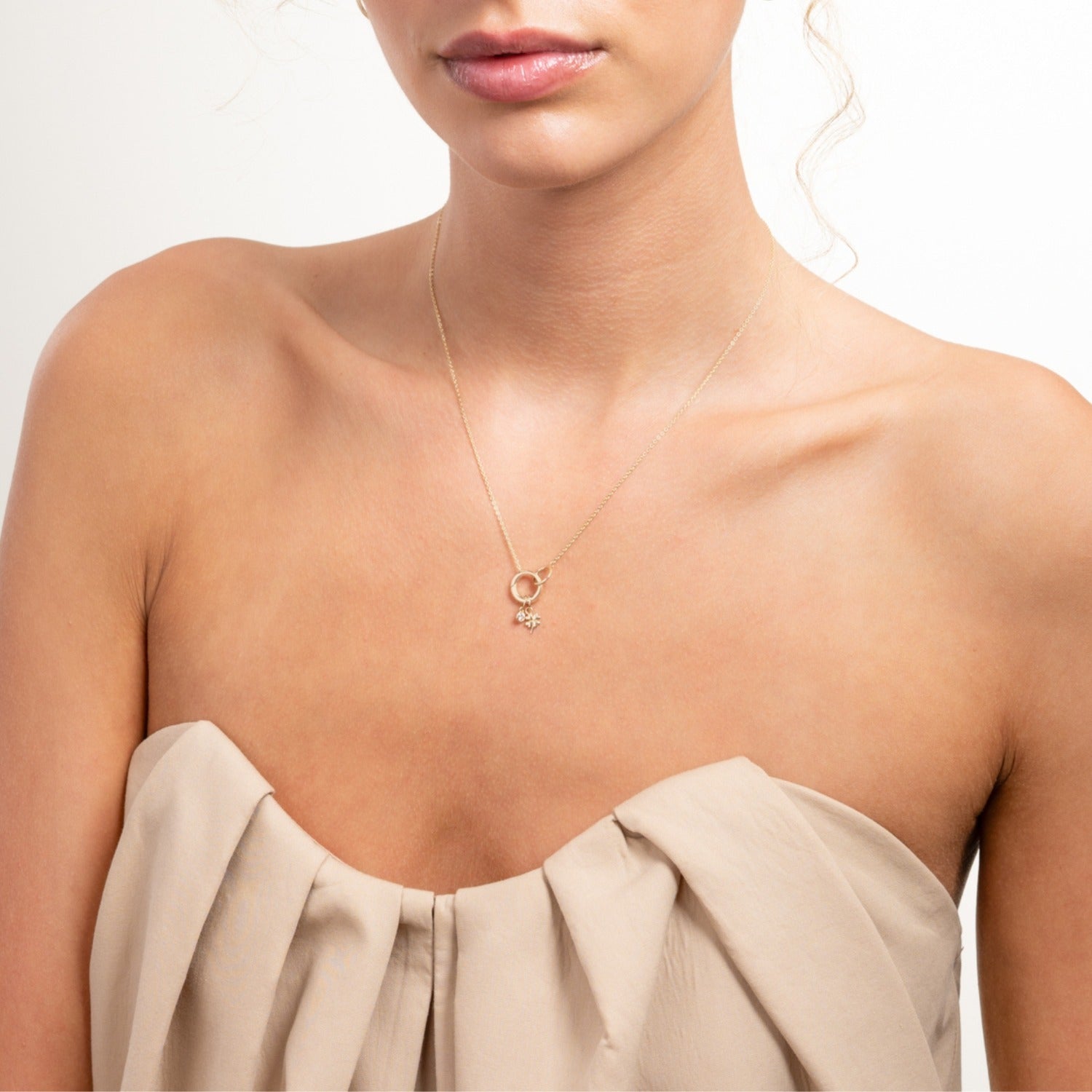 Isabel Bernard Le Marais Round Zirconia 14 karat gold charm IB350060