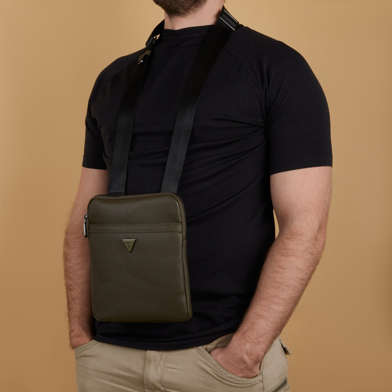 GUESS Milano Sac Besace Vert HMECSA-P3123-MLG-zoom-