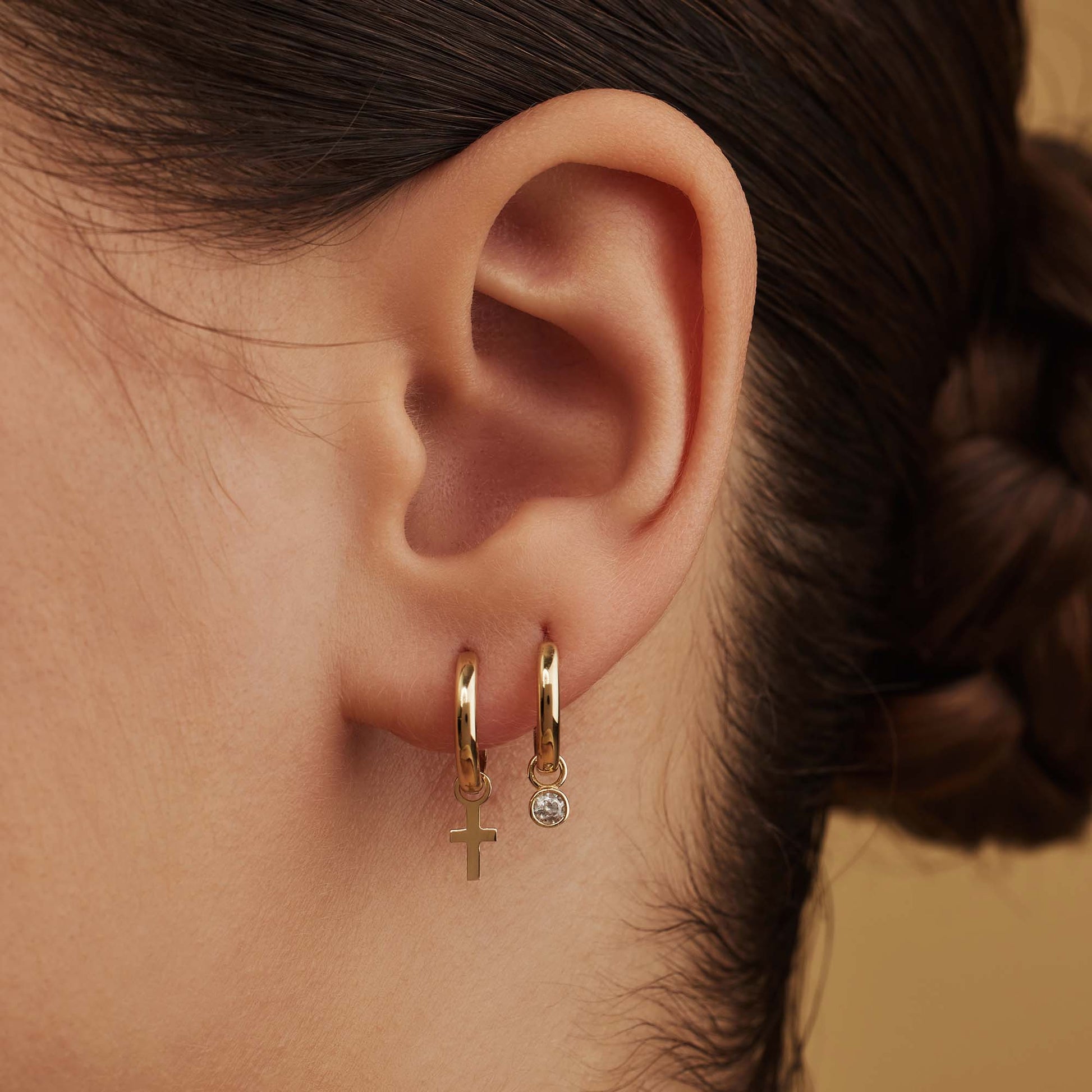 Isabel Bernard Rivoli Aélys 14 Carat Golden Hoop Earrings IB360156