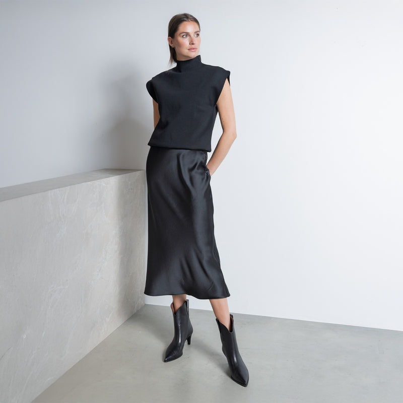 Isabel Bernard Bottes Louane en cuir de veau noir IB53009-001-37-zoom-