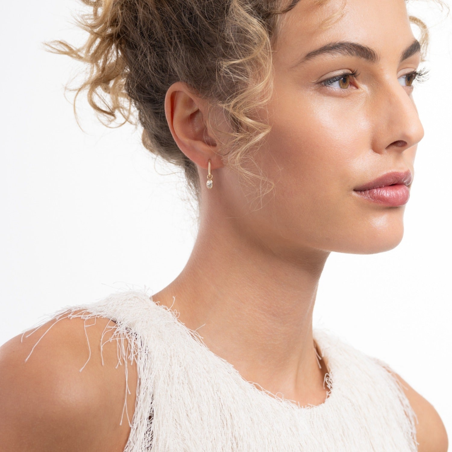 Isabel Bernard Le Marais Sophie 14 Karat Gold Hoop Earrings With Zirconia Stone IB360293