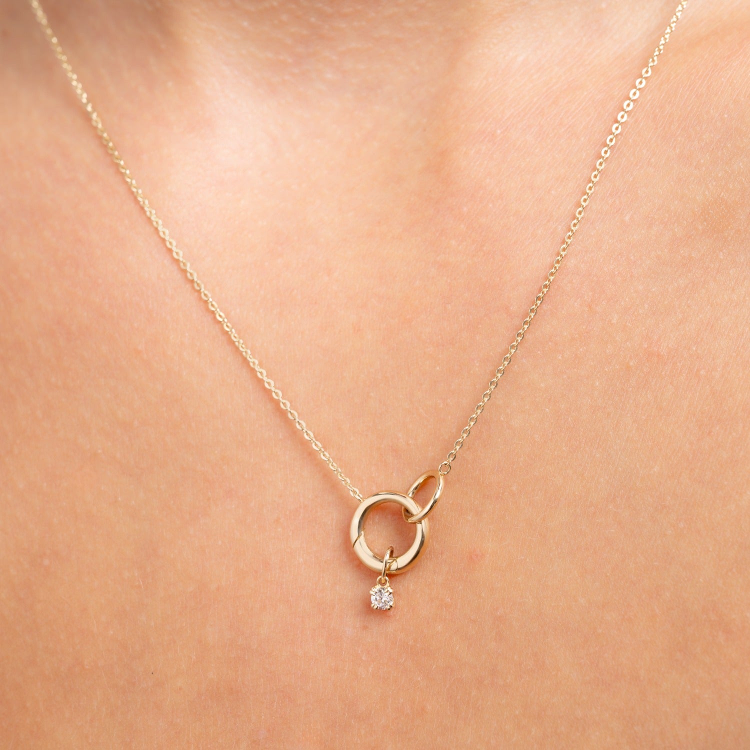 Isabel Bernard Le Marais Square Zirconia 14 karat gold charm IB350061