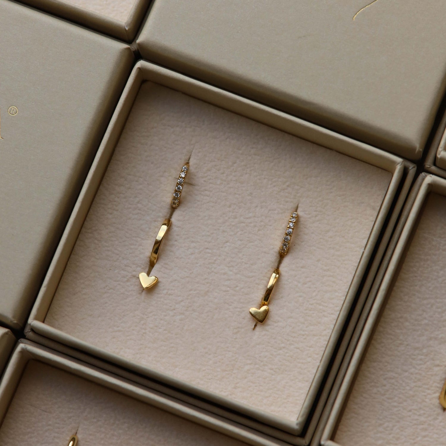 Karma 14 karat gold plated Earparty EPV01GP