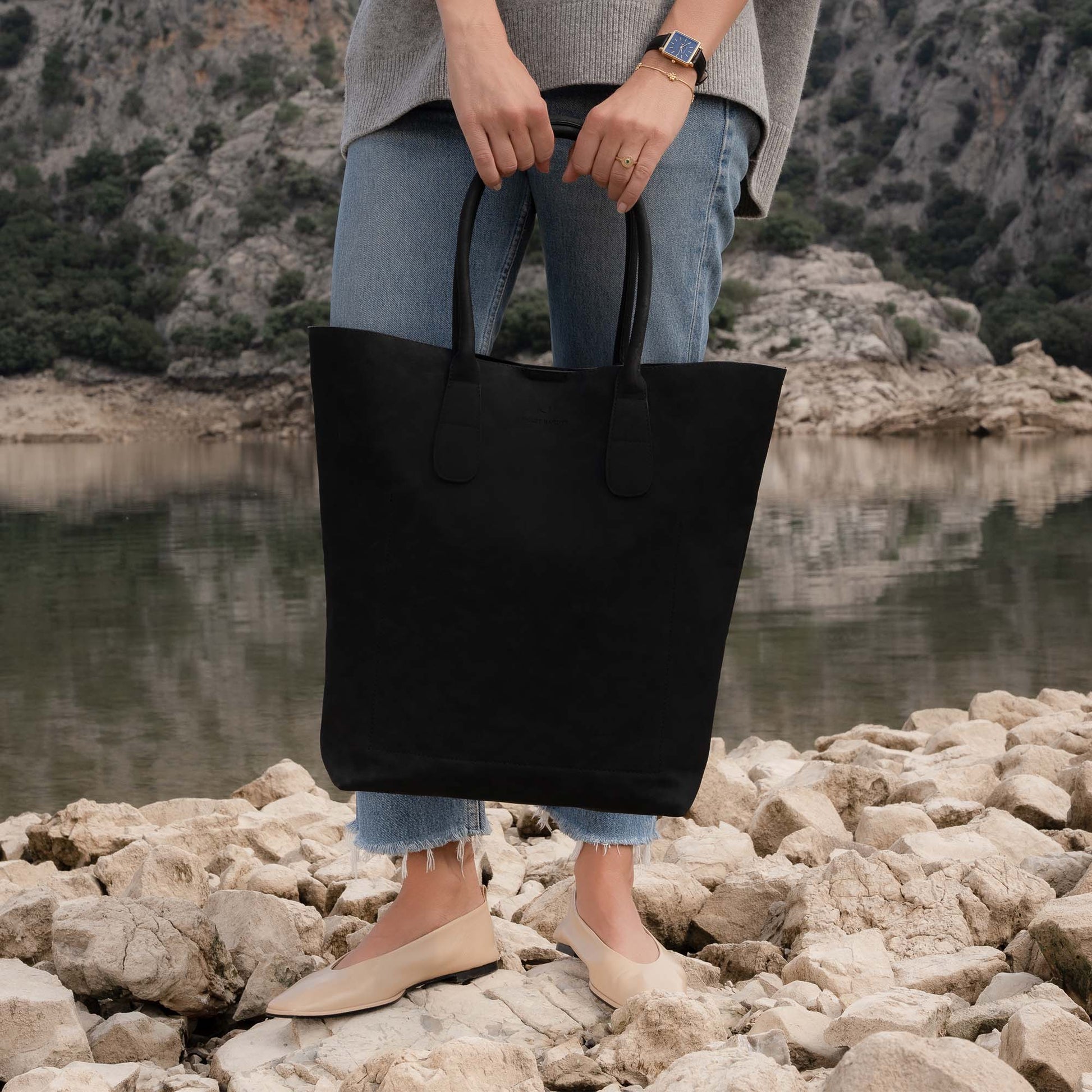 Violet Hamden My Daily Black Shopper VH25023