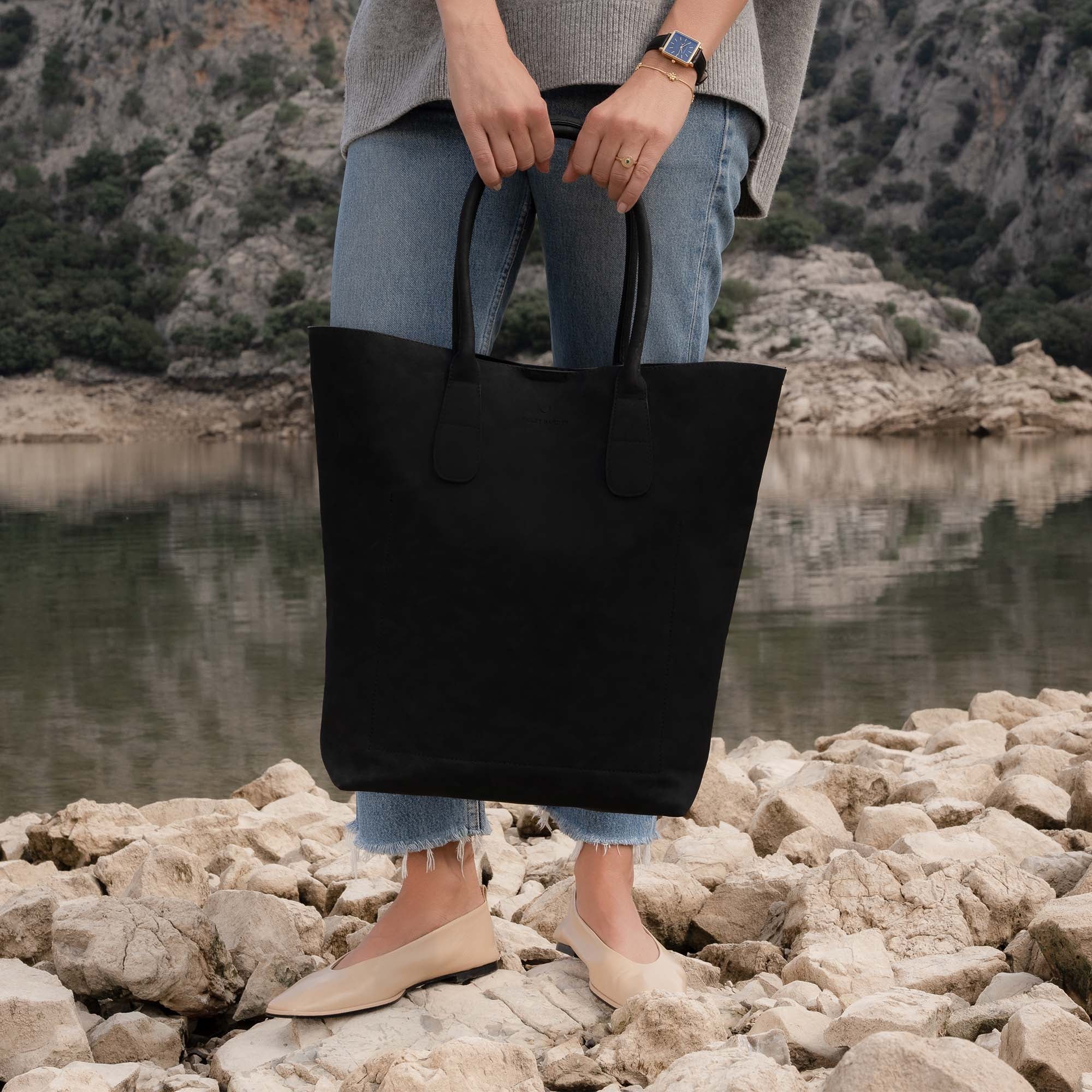 Violet Hamden My Daily Black Shopper VH25023